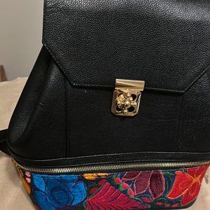 BLACK LEATHER BACKPACK BAG